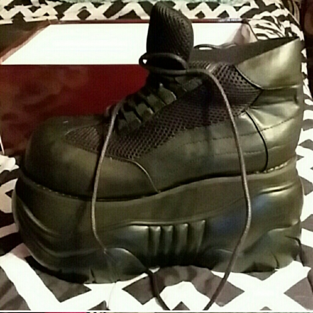 Demonia boots